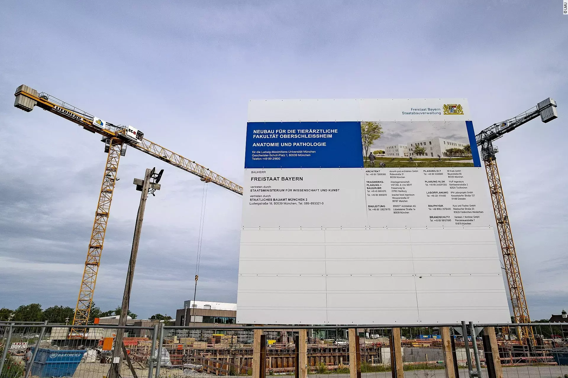 Aufnahme von der Baustelle an der Uni München.