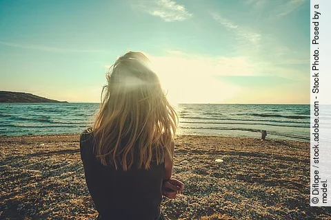Frau am Strand