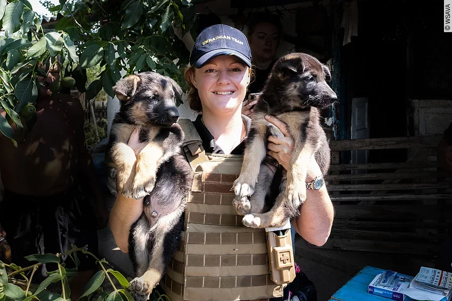 Gemma Campling in der Ukraine Gemma Campling in der Ukraine