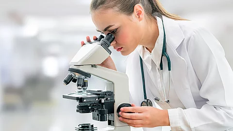 Medizinstudentin Medizinstudentin