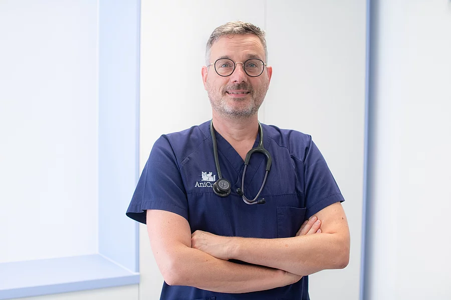 Dr. Marcus Erben