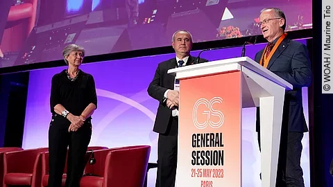 Verleihung der Goldmedaille an Prof. Dr. Mettenleiter des FLI