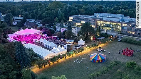 Das VetFestival-Gelände auf dem Campus der Stiftung Tierärztliche Hochschule Hannover aus der Vogelperspektive.