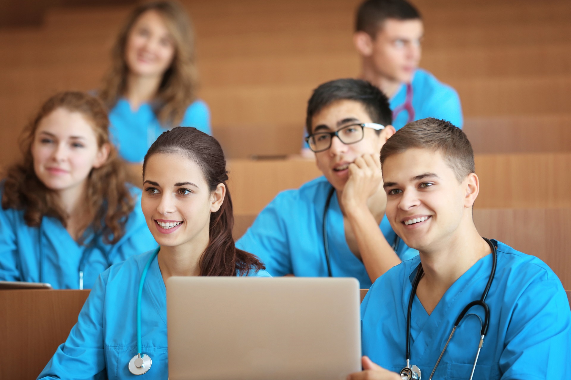 Studierende im Hörsaal